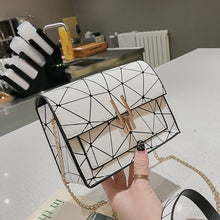 Load image into Gallery viewer, Women Shoulder Bags 2020 summer new Korean version of the Messenger bag handbag chain wild crack printing wild shoulder bag
